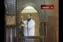 Un imam de Gaza brandit une arme pendant son sermon: Les armes sont le seul moyen dont nous disposons pour établir le califat (vidéo) - © Europe-Israel