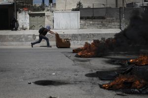 Graves affrontements près de Ramallah : 2 arabes abattus