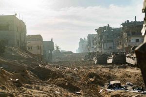 L'armée israélienne lance une frappe massive sur Khan Younis quelques heures après l'intensification de son offensive.