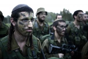 Reprsentant des yeshivot  la Haute Cour : le recrutement d'hommes ultra-orthodoxes violerait la libert de religion