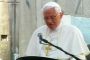 Le pape au pied du mur - © Menahem Macina