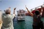 Grèce : arrestation dun capitaine de la flottille pour Gaza (vidéo) - © Juif.org