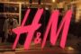 H&M retire un t-shirt portant une étoile de David ornée d'une tête de mort - © 20Minutes