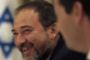  [ International ] Le chef du parti ultranationaliste Israël Beiteinou, Avidgor Lieberman, accorde son appui à Benyamin Nétanyahou - © Radio-Canada | Nouvelles