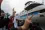  [ International ] Mavi Marmara - Le navire attaqué par Israël accueilli par des Turcs en liesse - © Radio-Canada | Nouvelles