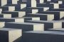 Le Mémorial de l'Holocauste de Berlin a été profané. Mais est-il respecté habituellement' - © Slate .fr
