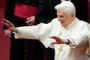 Le pape juge le négationnisme "intolérable" - © La Libre
