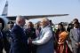 Le premier ministre indien surprend Netanyahou à l'aéroport - © Juif.org