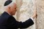 Mike Pence est venu réaffirmer l'appui américain à Israël - © La Libre