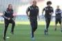 Vincent Kompany titulaire contre Israël, Jason Denayer en tribunes - © DHNet.be