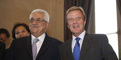 Ce que Abbas vient chercher en France