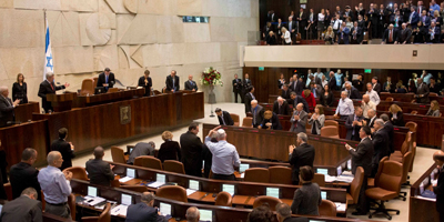 Combien touche un député israelien par rapport à un député français ?