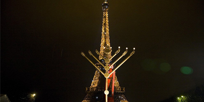 Pray for Paris : une lumière contre les ténèbres