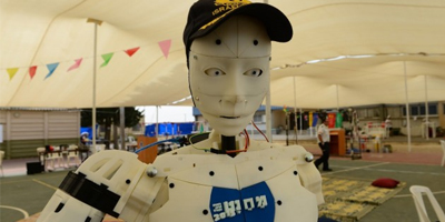 Docteur, majordome et garde du corps : Voici le robot futuriste qui sait tout faire