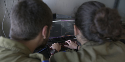 Tsahal se joint à des entreprises technologiques pour aider les enfants handicapés