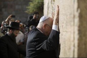 Rivlin part pour une visite de trois jours en Allemagne - © Juif.org