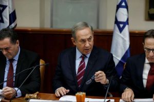 Netanyahu d�clare au Cabinet que l'accord de cessez-le-feu au Liban n'est � pas enti�rement finalis� �.