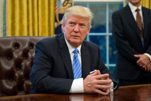 Trump s'en prend � l'Iran qui pr�tend ne pas dialoguer avec les �tats-Unis